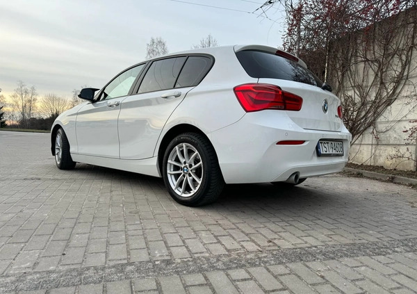 BMW Seria 1 cena 59900 przebieg: 56000, rok produkcji 2018 z Starachowice małe 121